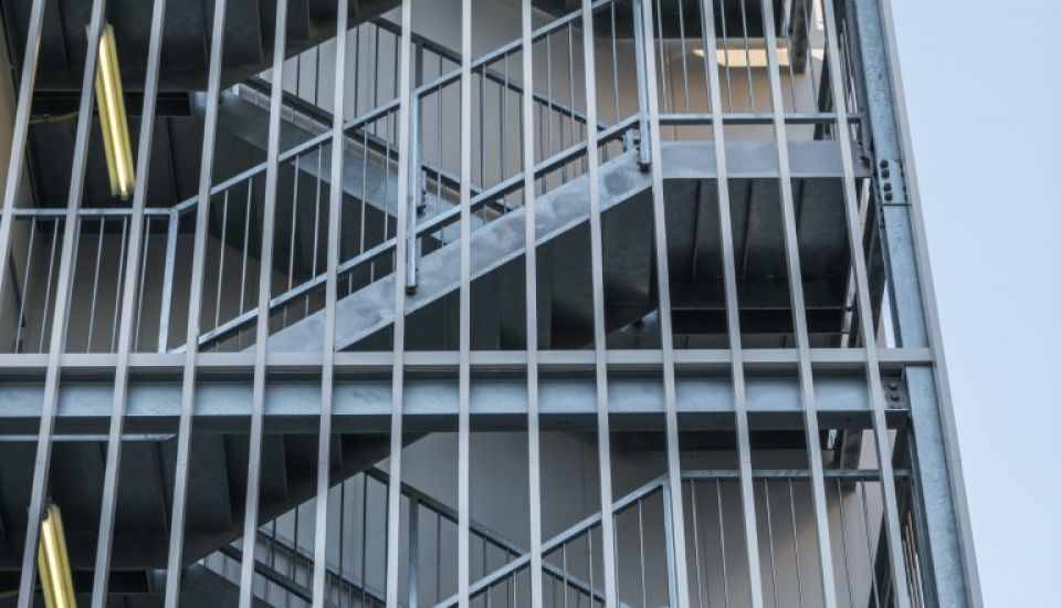 Огнезащита несущих конструкций строго регламентирована